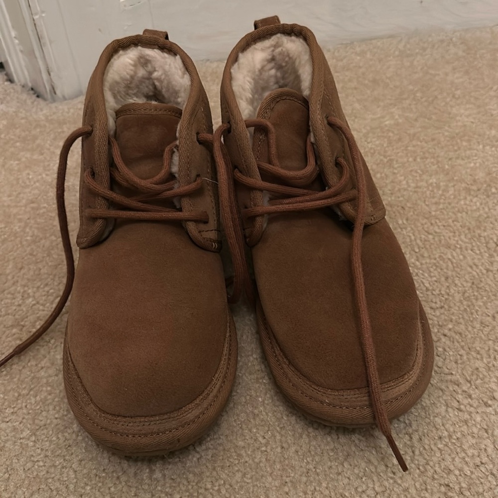 UGG Kids Neumel II Boots - worn once